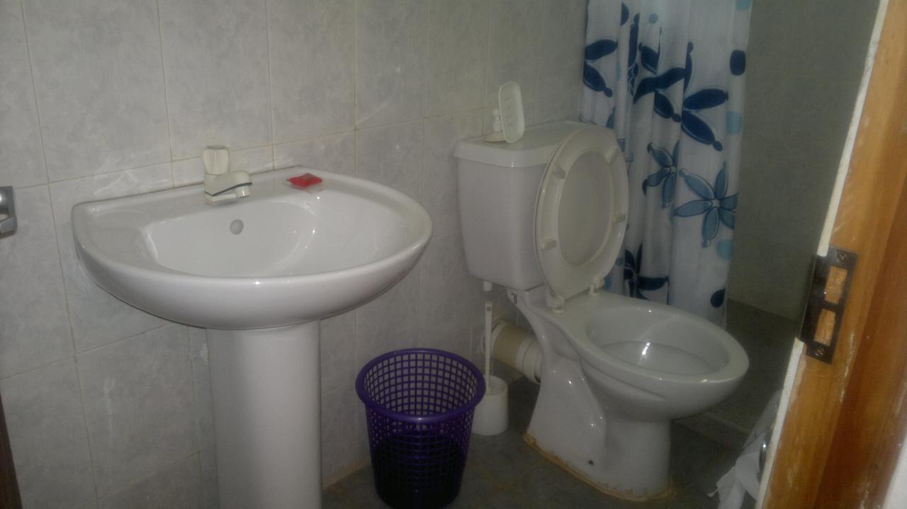 Prestige Holiday Resort Малинди Екстериор снимка