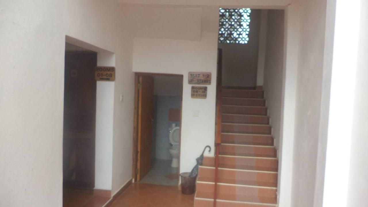 Prestige Holiday Resort Малинди Екстериор снимка